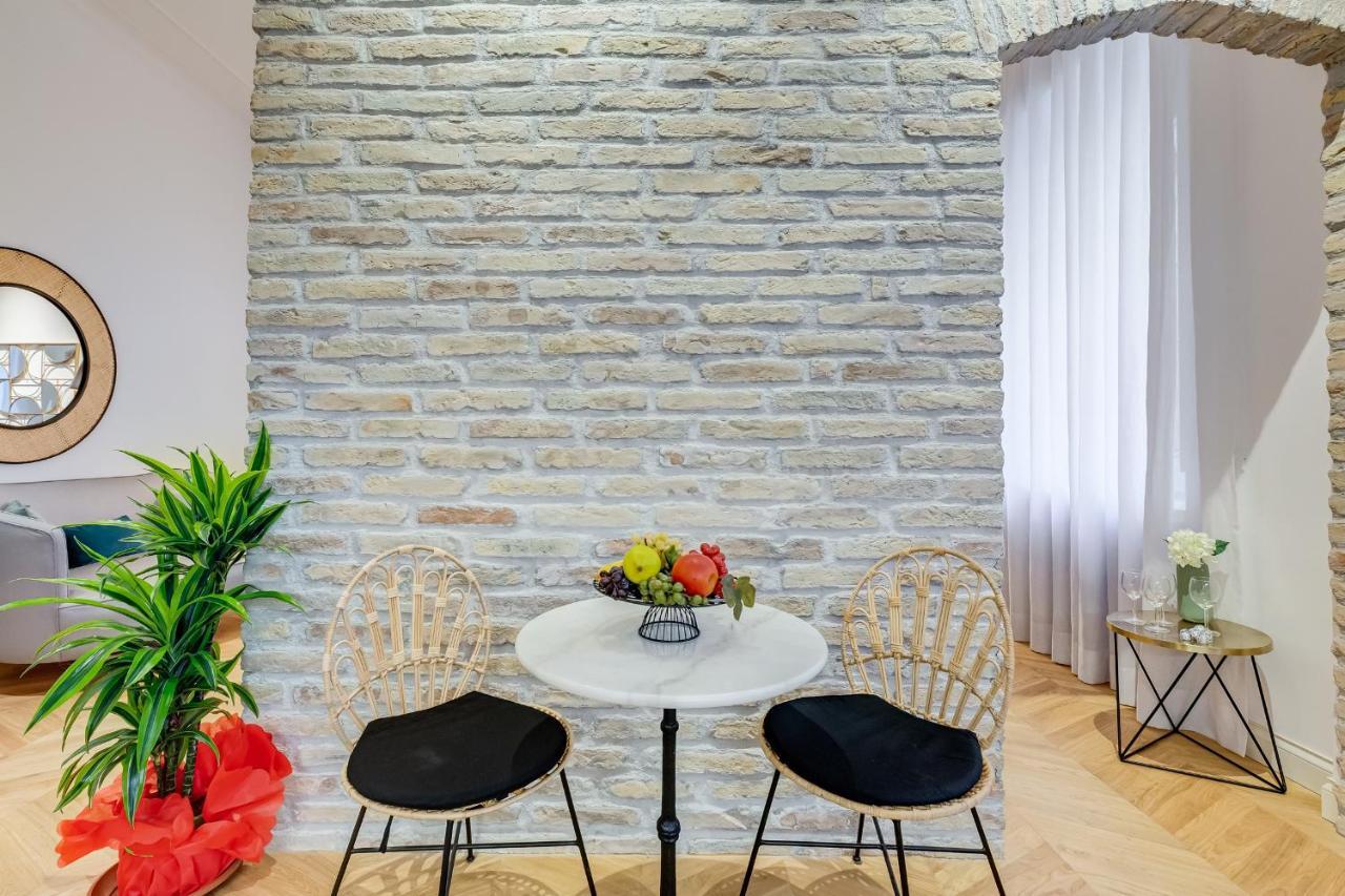 The Heart Of Rome Luxury House Apartment Bagian luar foto