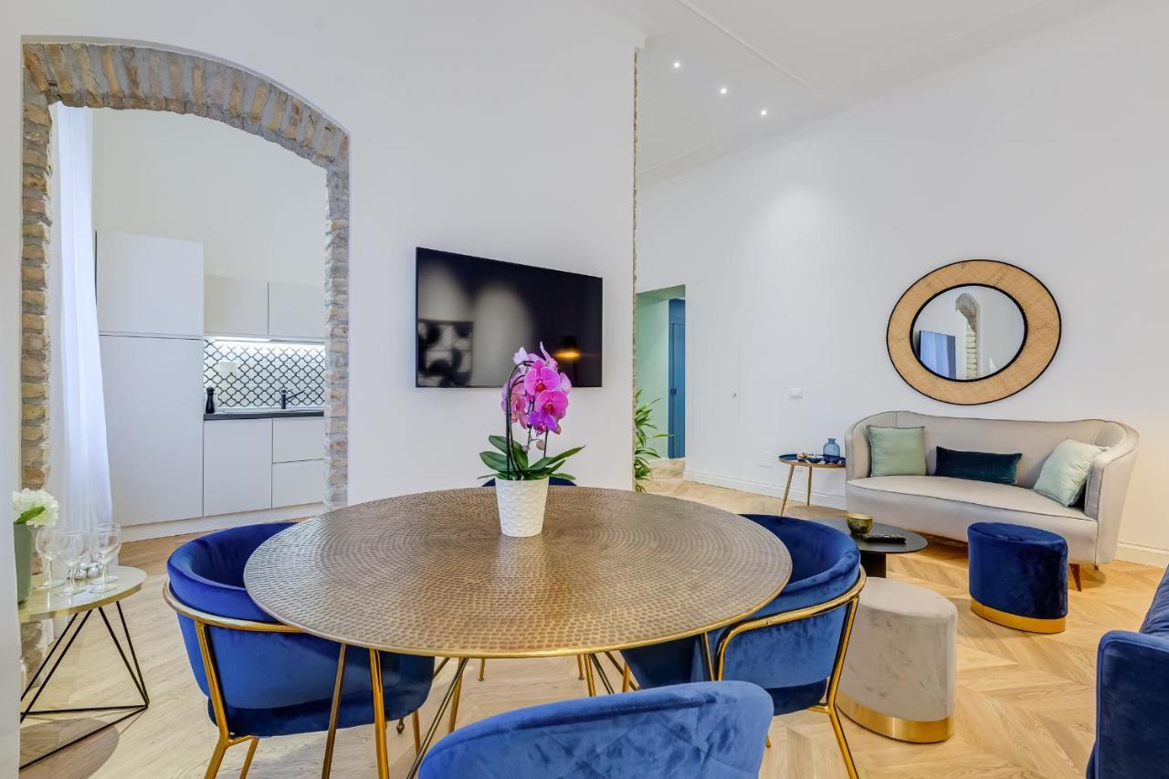 The Heart Of Rome Luxury House Apartment Bagian luar foto
